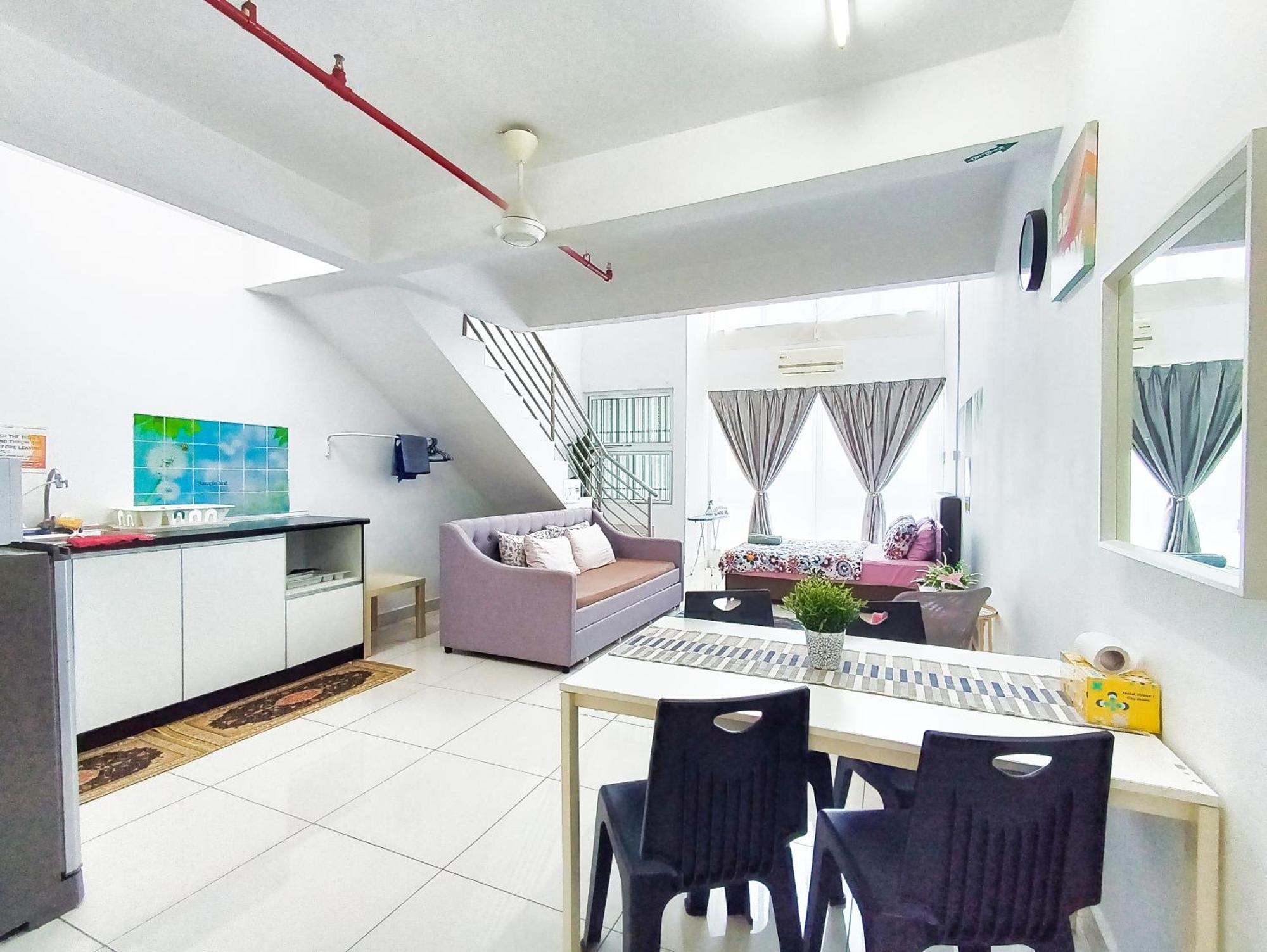 Azfa Duplex Suite At De Centrum Putrajaya Bangi Free Wifi Каджанг Екстериор снимка