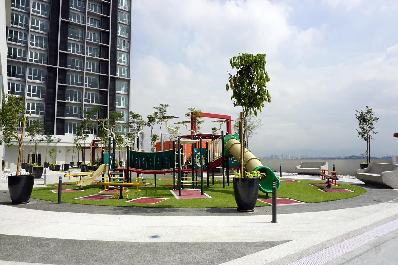 Azfa Duplex Suite At De Centrum Putrajaya Bangi Free Wifi Каджанг Екстериор снимка